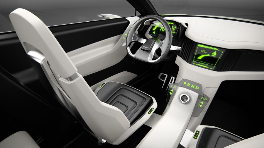Интерьер Magna Steyr MILA Coupic Concept 2012 года  (фото 4 из 14)